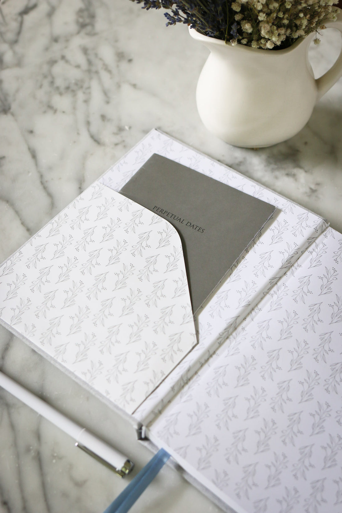 2027 Keeper of the Home Day Planner