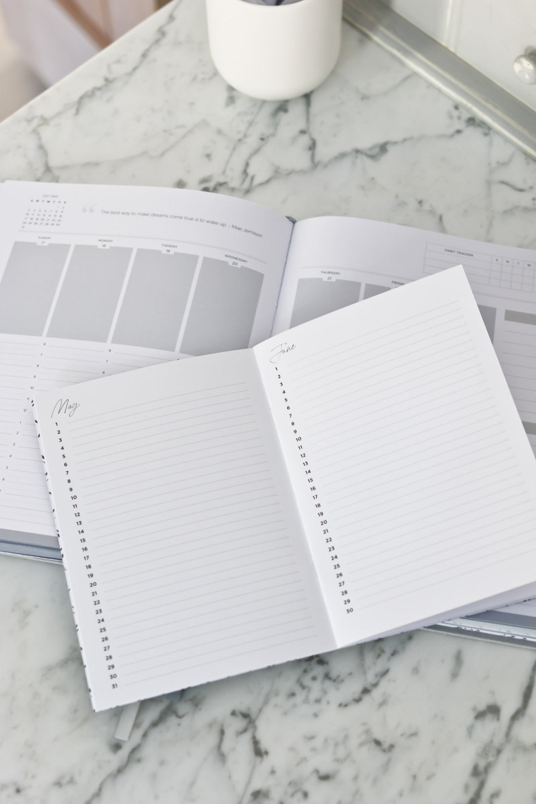Perpetual Dates Booklet | Green